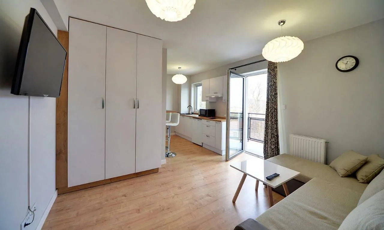 קרפאז' Apartamenty Everysky - Wilcza 3F-1 0*,  פולין